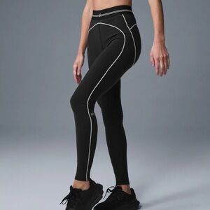 ALO Airbrush High-Waist Heart Throb Legging (XXS)